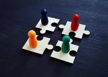 La comunicación efectiva: cómo los líderes pueden superar obstáculos internos